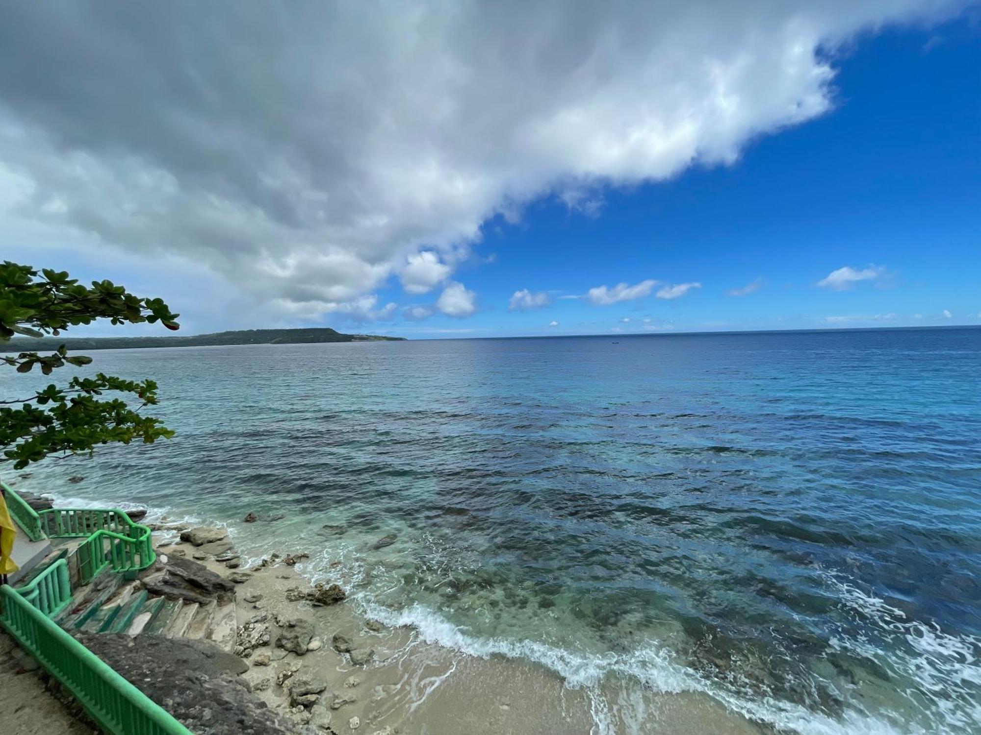 Oceanfront Beach Resort Siquijor Exterior photo
