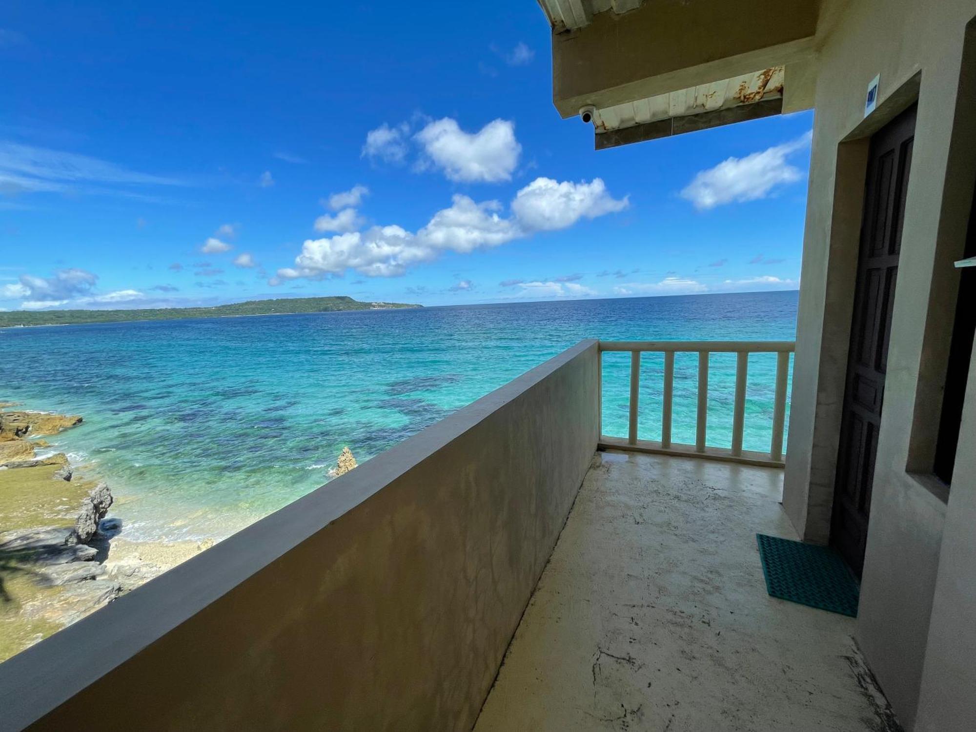 Oceanfront Beach Resort Siquijor Exterior photo